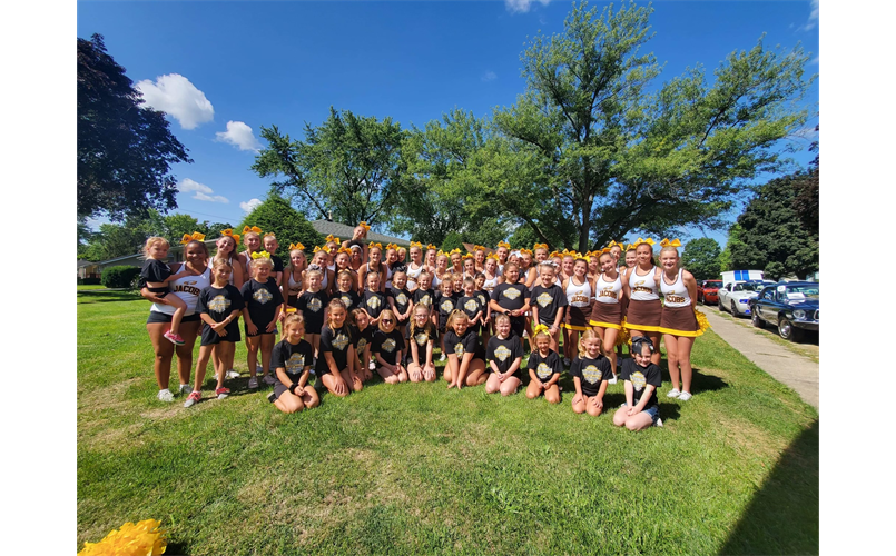 COMPETITION AND RECREATIONAL CHEERLEADERS