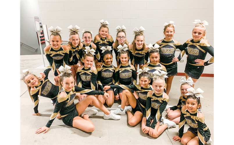 COMPETITION AND RECREATIONAL CHEERLEADERS